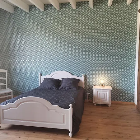 Spacieuse Avec Piscine Et Climatisation Holiday home